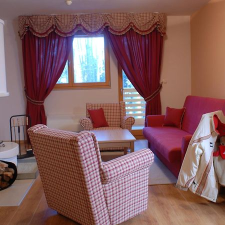 อพาร์ตโฮเต็ล สเนซนา คราลิจา Aparthotel Stubicke Toplice ภายนอก รูปภาพ