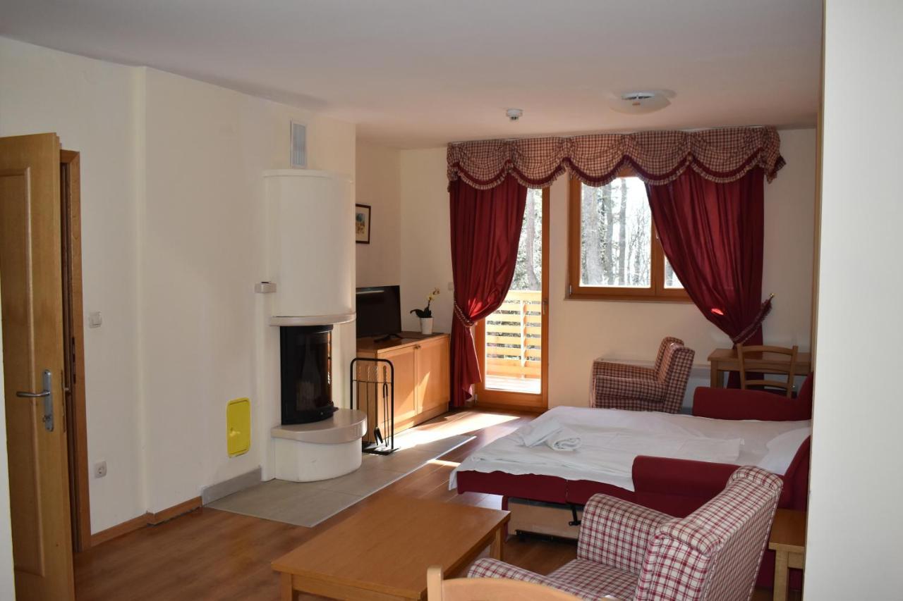 อพาร์ตโฮเต็ล สเนซนา คราลิจา Aparthotel Stubicke Toplice ภายนอก รูปภาพ