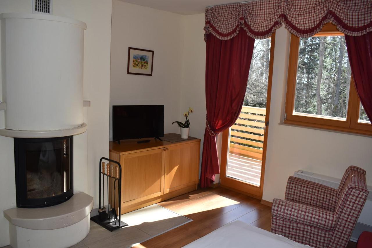 อพาร์ตโฮเต็ล สเนซนา คราลิจา Aparthotel Stubicke Toplice ภายนอก รูปภาพ