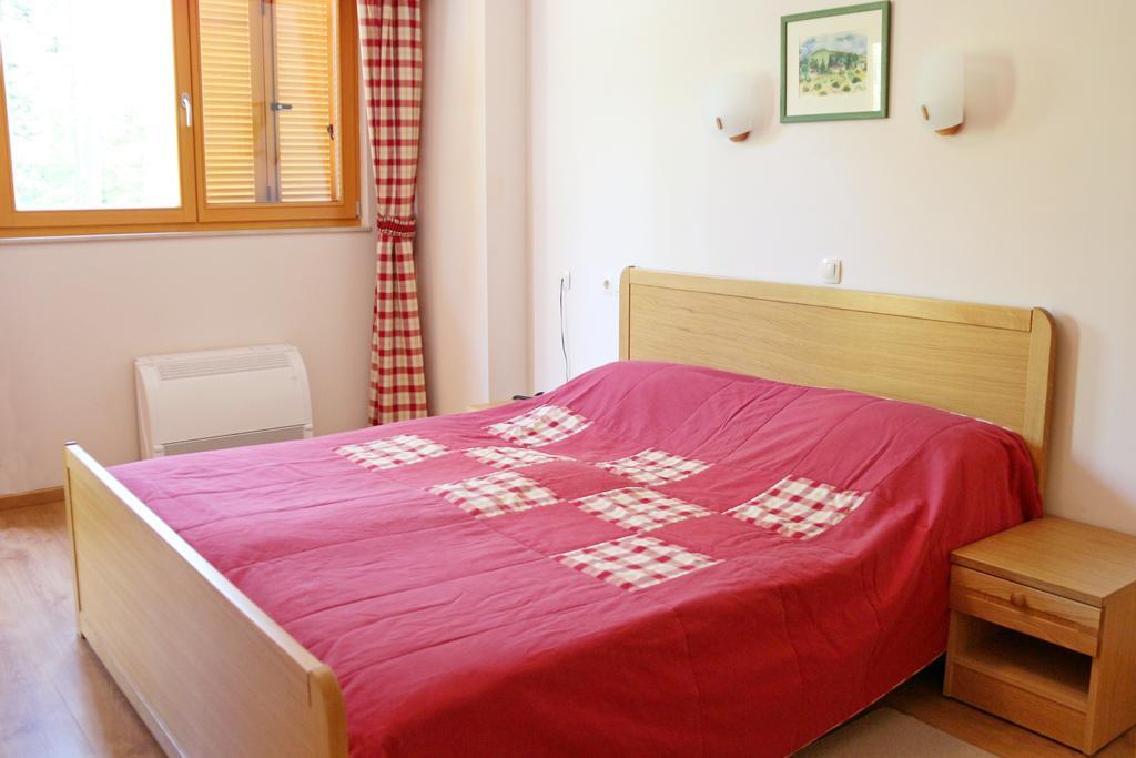 อพาร์ตโฮเต็ล สเนซนา คราลิจา Aparthotel Stubicke Toplice ภายนอก รูปภาพ