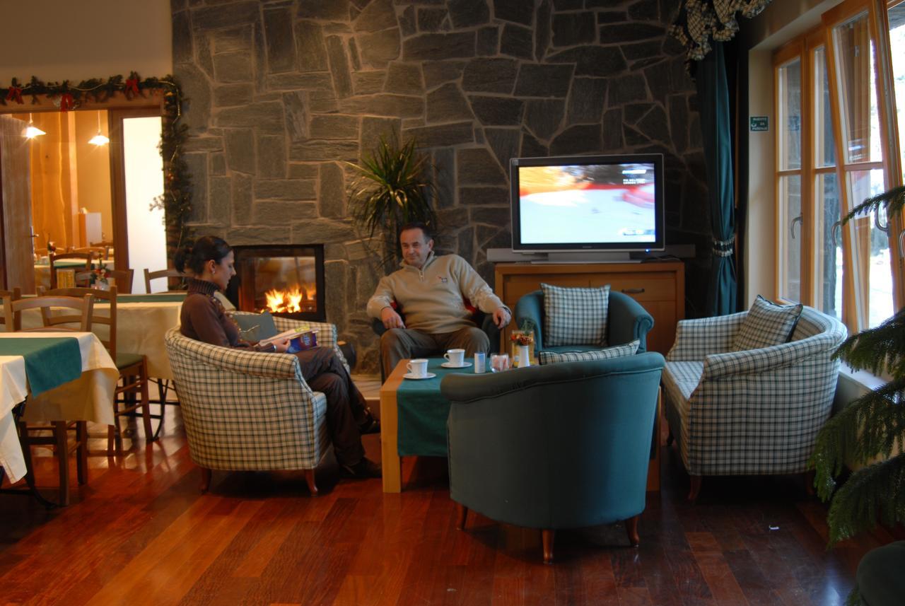 อพาร์ตโฮเต็ล สเนซนา คราลิจา Aparthotel Stubicke Toplice ภายนอก รูปภาพ